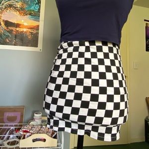 Checkered mini skirt